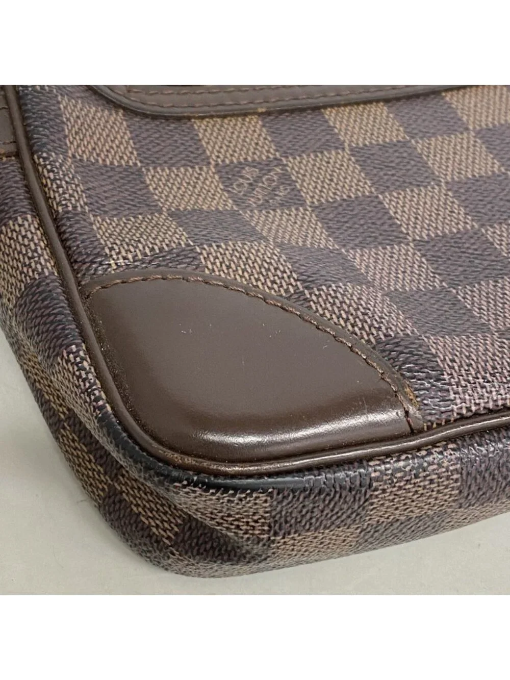 Louis Vuitton Clutch Damier Marly Dragonne GM Ebene